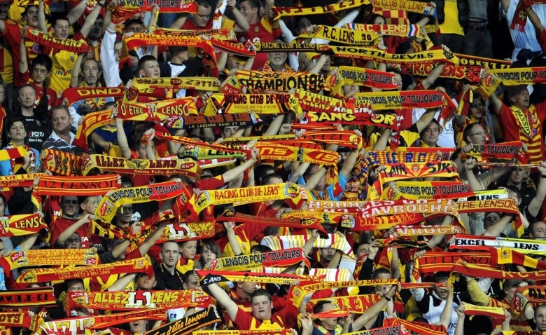 Illustration : "Mercato RC Lens  : Un buteur danois en direction de Bollaert ? "