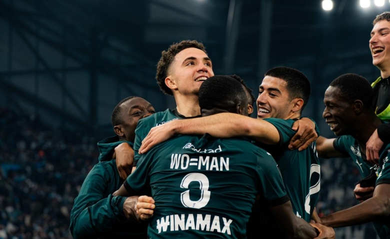 Illustration : "Mercato Lens : Un gros coup de théâtre vient bouleverser les plans de Sage dans la quête d'un attaquant"