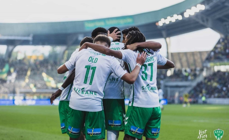 Illustration : "Mercato ASSE : Un duo de recrues validé par le coach"