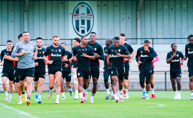 Illustration : "RC Lens : Plusieurs Sang et Or épatent déjà Sage en prévision de la rentrée sportive !"