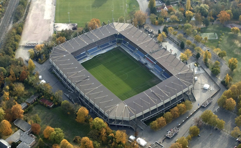 Illustration : "Mercato Strasbourg : Une révélation 2024-2025 fait l'objet d'une offre d'un grand d'Europe !"