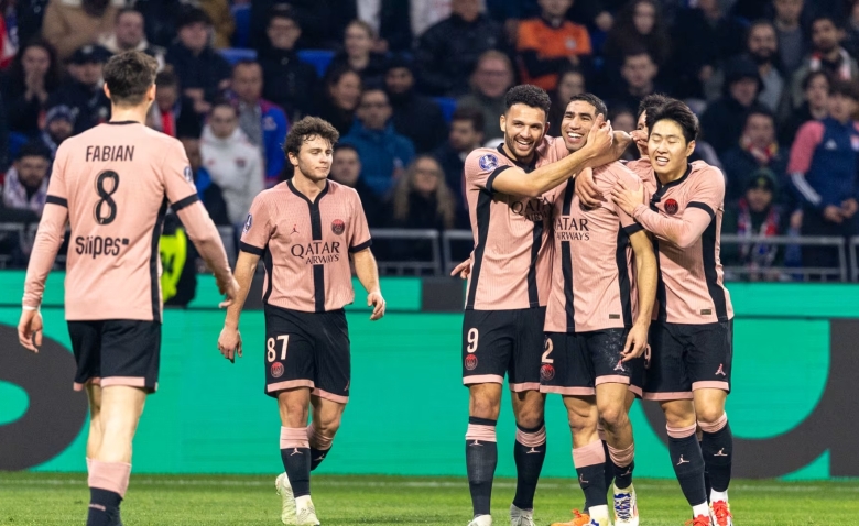 Illustration : "Mercato PSG : Le Betis sur le point d’accueillir un Parisien"