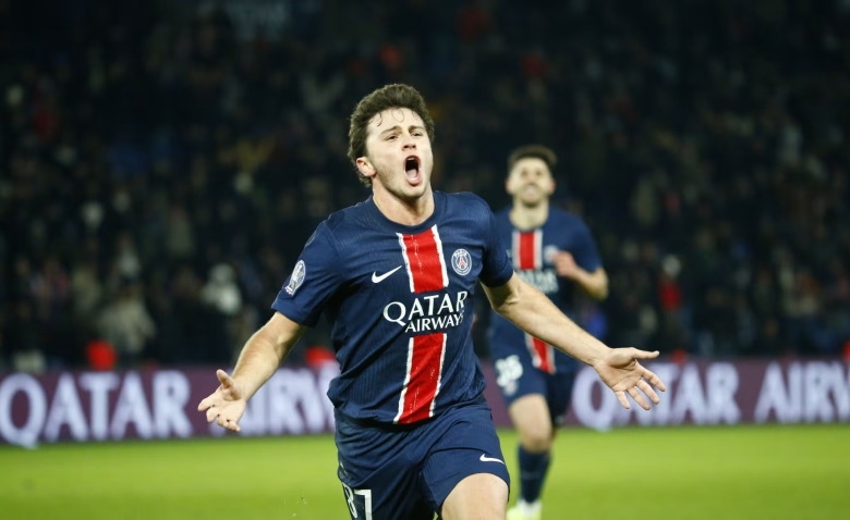 Illustration : "Mercato PSG : Un départ majeur se goupille en pleine Coupe du Monde des Clubs "