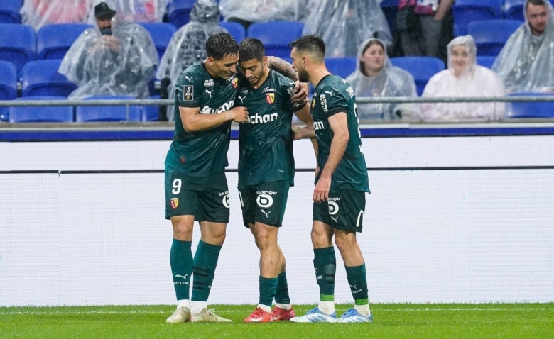 Illustration : "Mercato Lens : Un accord trouvé avec un joyau du RCL pour un départ plus que redouté"