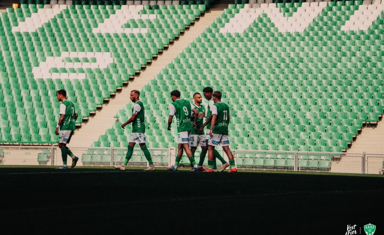 Illustration : "ASSE : Un grand soulagement dans le groupe d'Horneland à un mois de la reprise !"