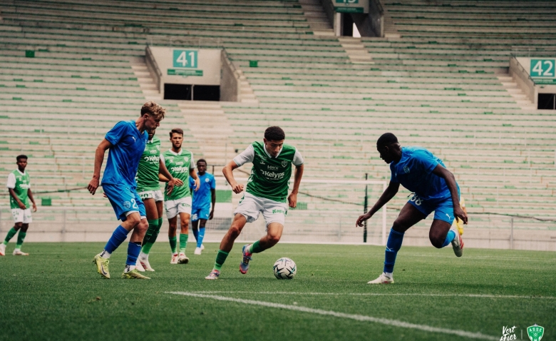 Illustration : "Mercato ASSE : Lamba en levier de transfert pour finaliser un gros coup"