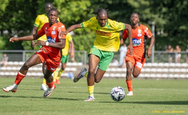 Illustration : "Mercato Nantes : Un attaquant de Castro tout proche d'un départ regrettable vers une destination insolite"