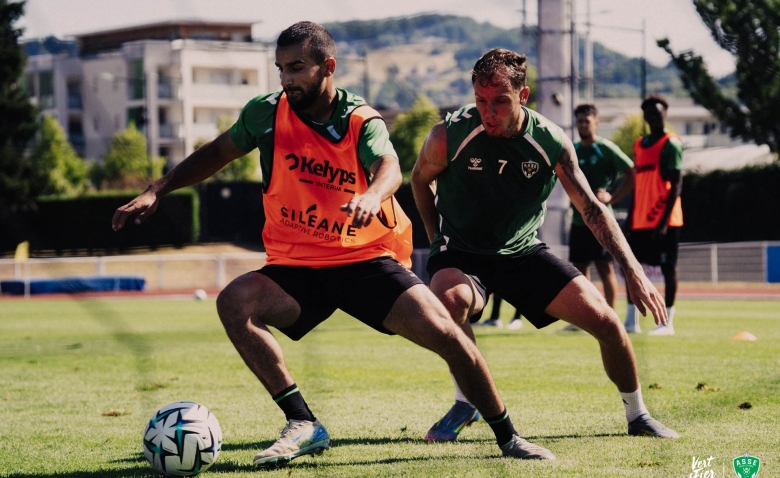 Illustration : "ASSE : Un plan B pour le staff après l'interruption brutale du stage à Aix-les-Bains"