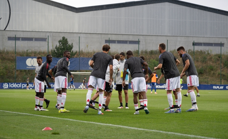 Illustration : "Mercato OL : Une grande décision prise pour l'avenir de Tolisso et Mikautadze !"