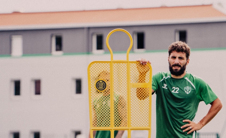 Illustration : "Mercato ASSE : Un pilier de sainté traverse les Alpes "