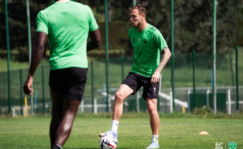 Illustration : "Mercato ASSE : Un ancien espoir de Sainté proche d'effectuer son retour en Ligue 1 "