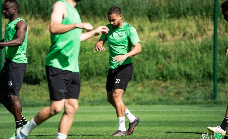 Illustration : "ASSE : Plusieurs coups forts signés Kilmer Sports pour ramener le club sur le devant de la scène !"