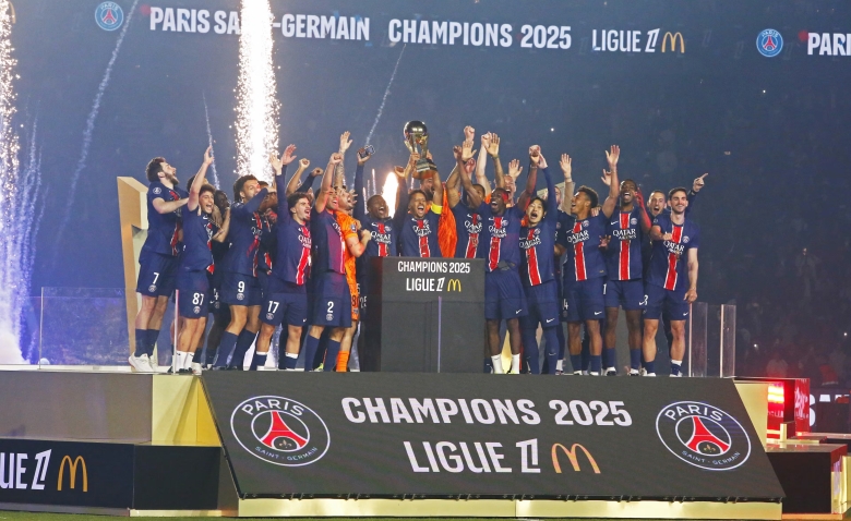 Illustration : "Mercato PSG : Un renfort de l'été en communication avec le board parisien "