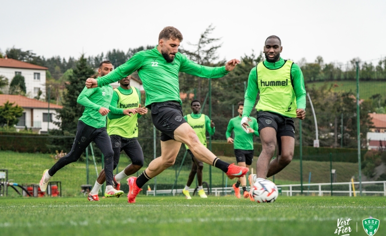 Illustration : "Mercato ASSE : Un dossier énigmatique continue de faire jaser dans le Forez"