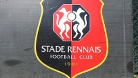 Illustration : "Mercato Rennes : Un accord trouvé pour un départ source d'immenses regrets chez les supporters"