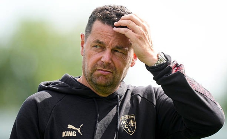 Illustration : "Mercato Lens : un latéral droit va renforcer l’effectif en prêt"