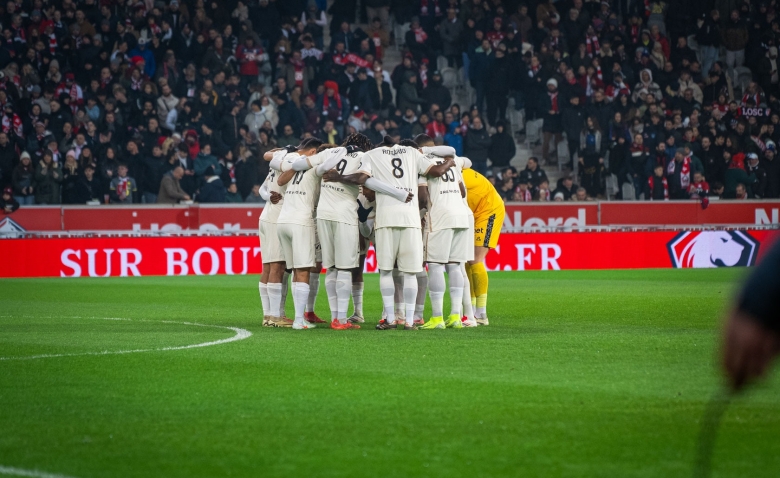 Illustration : "Mercato Nice : Les négociations continuent pour un attaquant "