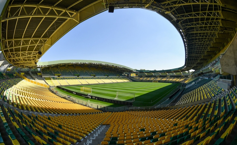Illustration : "FC Nantes : offre colossale sur la table pour un cadre, Kita fixe un prix stratosphérique"