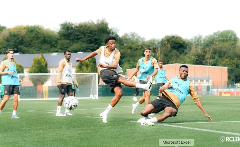 Illustration : "RC Lens : Une recrue déjà décisive lors de ce match de préparation "