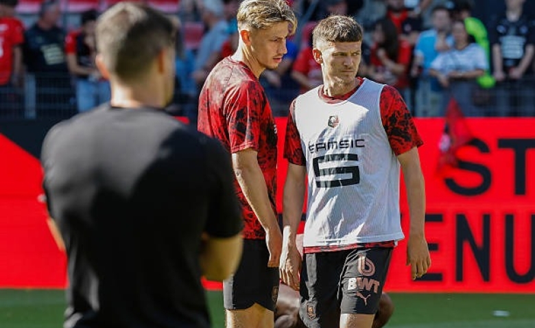 Illustration : "Stade Rennais : Rongier et Merlin s'expliquent encore après leurs arrivées polémiques"
