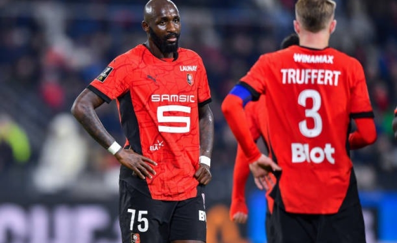 Illustration : "Mercato Rennes : Le départ d'un flop de l'été 2024 officialisé par le club "