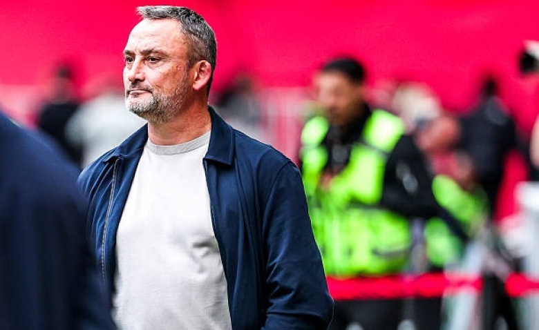 Illustration : "Mercato Nice : Enfin une signature offensive pour compenser les départs de Guessand et Laborde !"