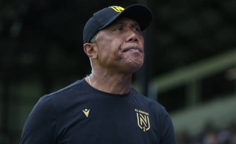 Illustration : "FC Nantes : Kombouaré se fait encore tailler au profit de Castro "