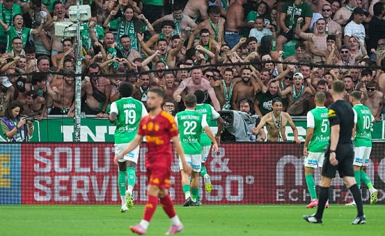 Illustration : "Mercato ASSE : Un ex-Stéphanois formé au club rebondit en Albanie "