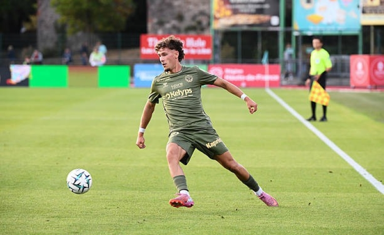 Illustration : "Mercato ASSE : Une excellente nouvelle pour l'avenir d'un phénomène dans le Forez ?"