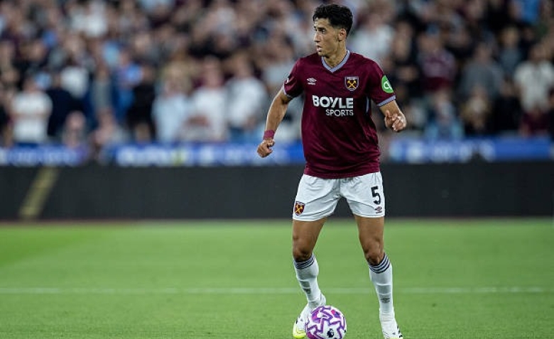 Illustration : "Mercato OM : Le dossier Aguerd relancé pour compenser la perte d'une grosse pointure en défense ?"