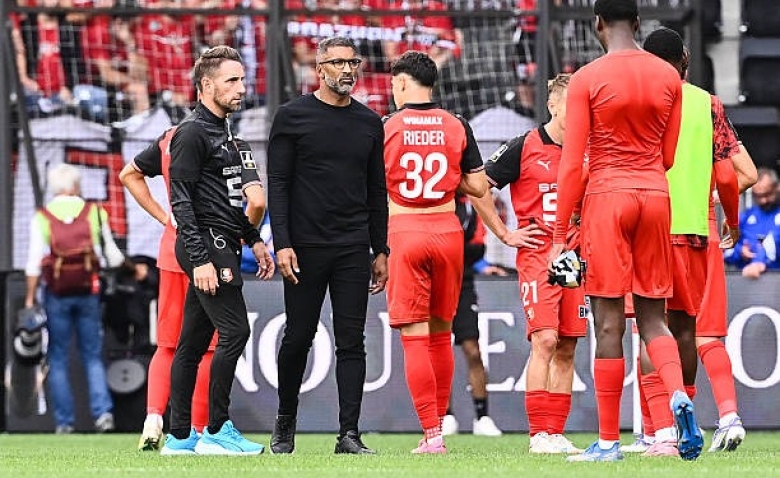 Illustration : "Mercato Rennes : Une signature d'expérience en attaque divise déjà les supporters "