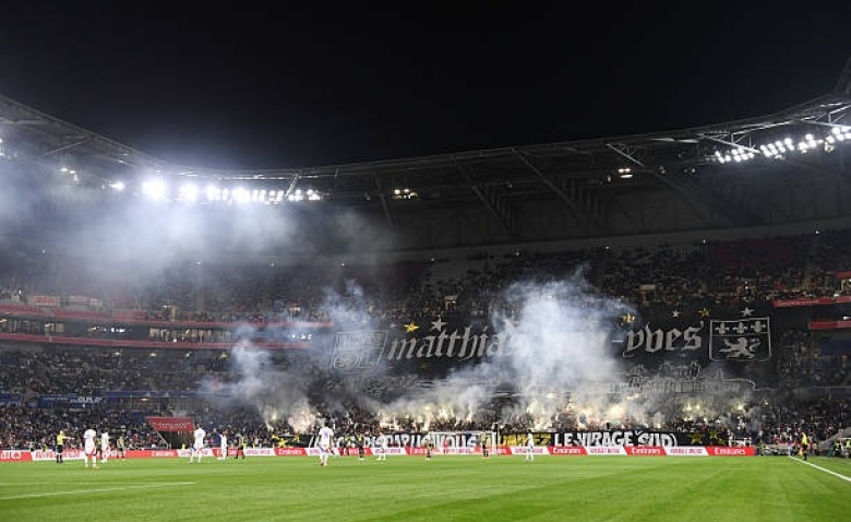 Illustration : "Mercato OL : Un départ suivi d'une future grosse rentrée d'argent pour les Lyonnais ?"