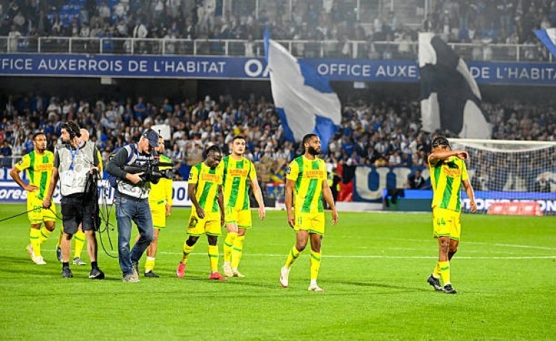 Illustration : "Mercato Nantes : Un joker en approche pour combler le départ de Duverne !"