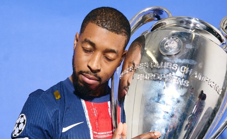 Illustration : "PSG : Le club fixe enfin le moment de l’hommage à son titi champion du monde"