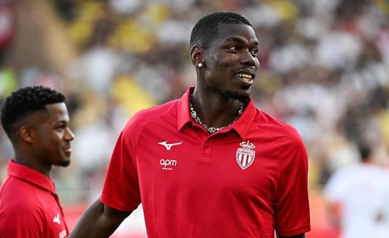 Illustration : "Ligue 1 : Une signature qui fait tomber les barrières ,un moment très fort ! "