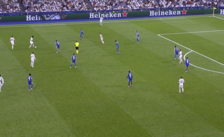 Illustration : "[video] le but de Mbappe contre Marseille (1-1) - LDC 25-26 (J1)"