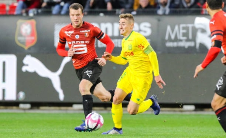 Illustration : "FC Nantes : Un nouveau taulier tacle deux ex-Canaris avant le derby "