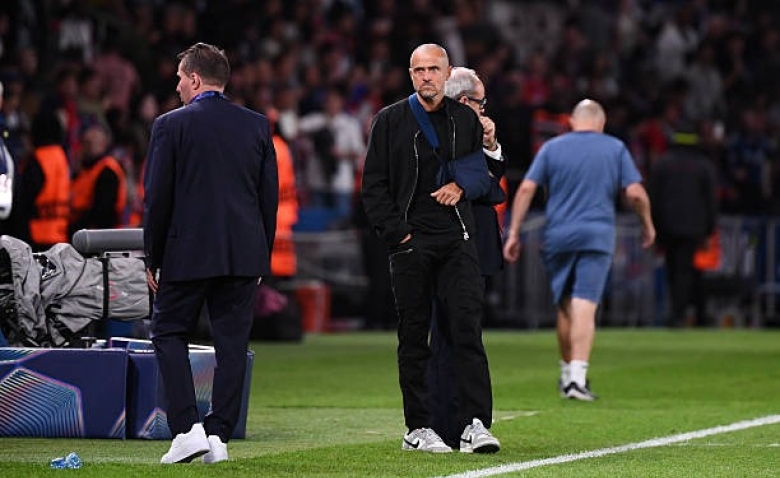 Illustration : "Mercato PSG : Un gros départ à déplorer dans l'effectif parisien ?"