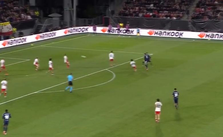 Illustration : "Utrecht - Lyon (0-1) : le résumé et le but en vidéo - Europa League 2025-2026 (J1)"