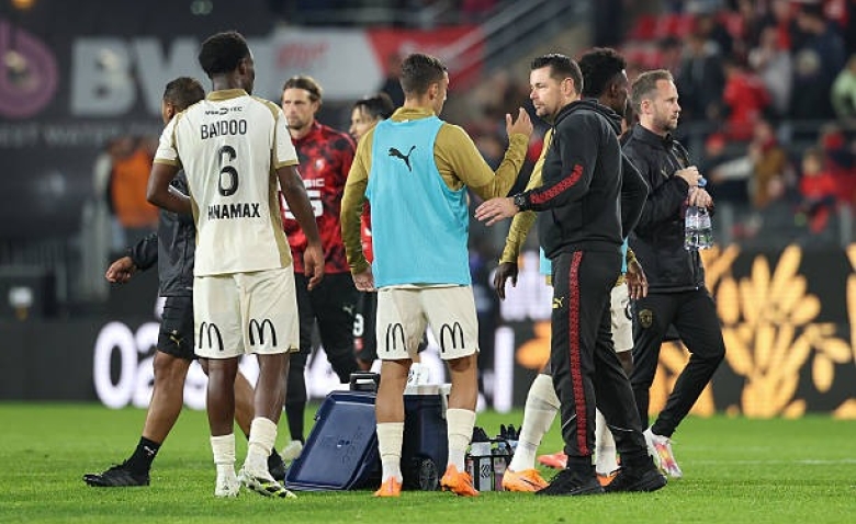 Illustration : "RC Lens : Sage frustré par Samba après le nul contre Rennes "