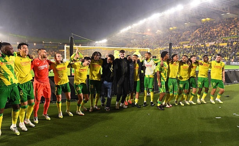 Illustration : "FC Nantes : Un espoir des Canaris dans le viseur de la sélection algérienne"