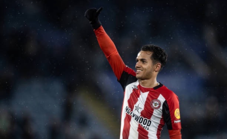 Illustration : "Mercato OL : Les Gones doublés sur un milieu offensif de Premier League"