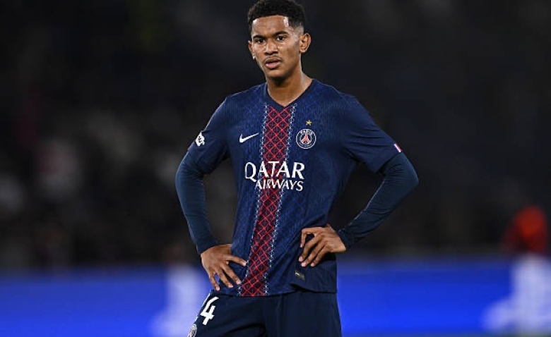 Illustration : "PSG : Encore un gros coup dur pour Enrique avant de composer son onze contre Strasbourg "