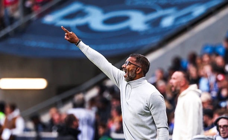 Illustration : "Stade Rennais : Un premier mouvement en interne synonyme de danger pour Beye ?"