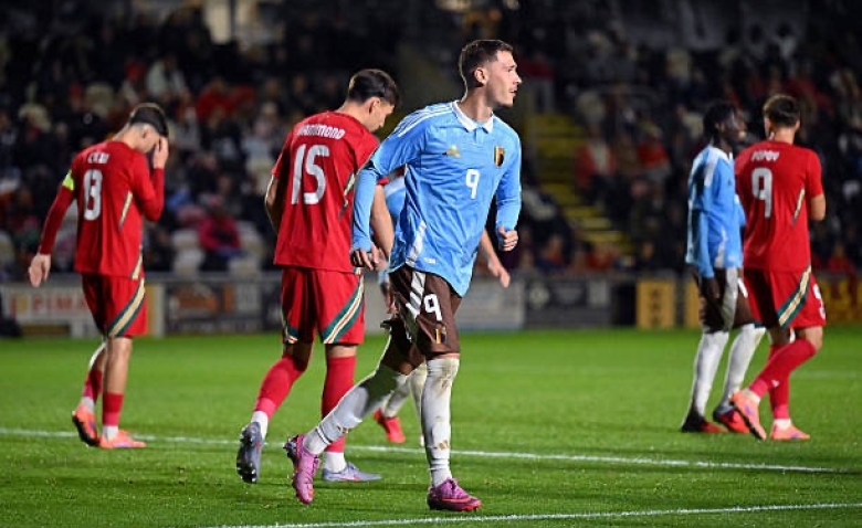 Illustration : "ASSE : Vers une belle surprise pour l'attaquant vedette des Verts ?"