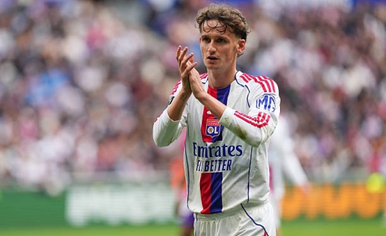 Illustration : "OL : Une prise de parole très osée d'un nouveau lyonnais à l'égard des supporters"