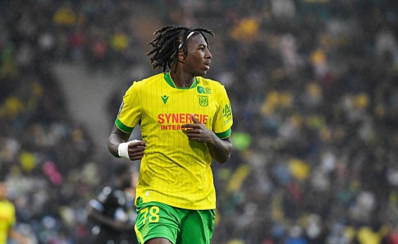 Illustration : "FC Nantes : Une excellente surprise se glisse dans les rangs de Castro avant Lille !"