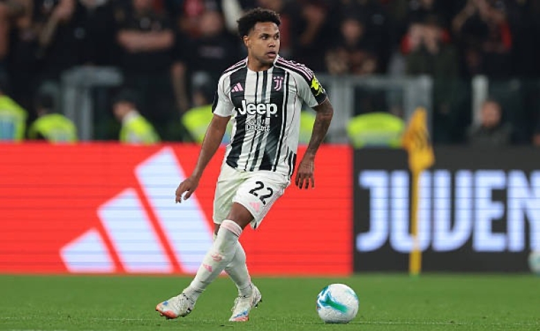 Illustration : "Mercato OM : Un milieu de la Juve sur les tablettes de Benatia !"