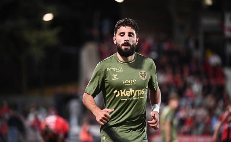 Illustration : "Mercato ASSE : Une grosse offre dégainée en Turquie pour un international des Verts ?"