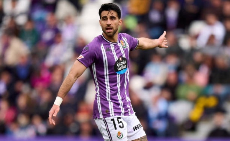 Illustration : "FC Nantes : Un ex-Canari en pleine tourmente à l'étranger"